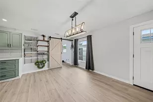 1810 Driftwood Cir S, Oldsmar, FL 34677 - Photo 12