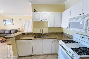 2755 Via Capri, Clearwater, FL 33764 - Photo 6