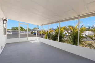 7271 Mt Arlington Dr NE, Saint Petersburg, FL 33702 - Photo 28