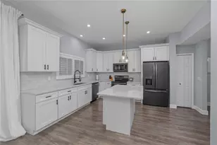 16135 Lytham Dr, Odessa, FL 33556 - Photo 8