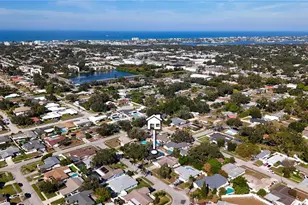 13469 Sol Vista Dr, Largo, FL 33774 - Photo 36