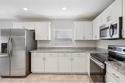 13114 Sonoma Bend Place, Gibsonton, FL 33534 - Photo 2