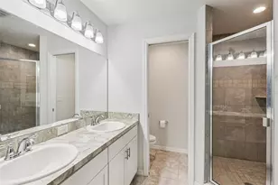 13114 Sonoma Bend Pl, Gibsonton, FL 33534 - Photo 6