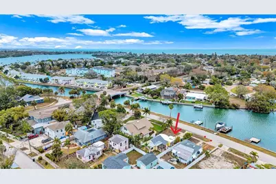 3945 Sunrise Drive S, Saint Petersburg, FL 33705 - Photo 14