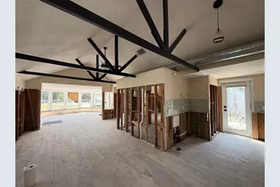 3945 Sunrise Drive S, Saint Petersburg, FL 33705 - Photo 6