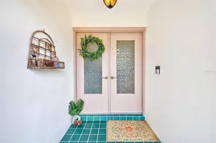 14901 Sovereign Dr, Largo, FL 33774 - Photo 8