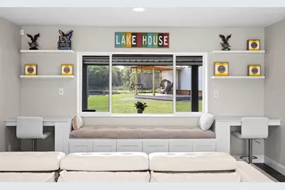 10525 Homestead Drive, Tampa, FL 33618 - Photo 14