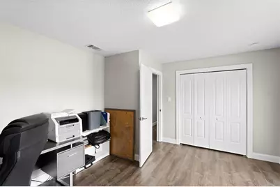 10525 Homestead Drive, Tampa, FL 33618 - Photo 30