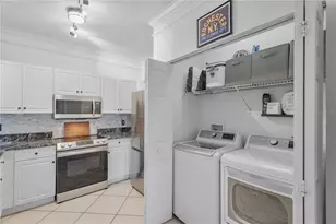 4304 Bayside Village Dr, Tampa, FL 33615 - Photo 8