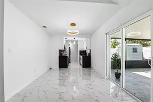 10918 Tail Feather Ct, Tampa, FL 33625 - Photo 32