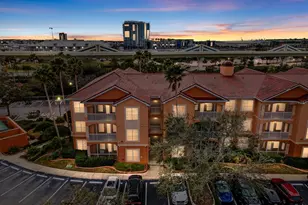 5000 Culbreath Key Way, Tampa, FL 33611 - Photo 2