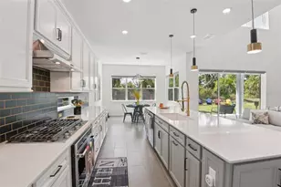 11473 Owasee Trails Pl, Riverview, FL 33569 - Photo 10