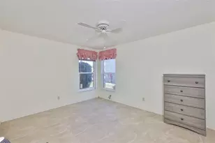 2023 New Bedford Dr, Sun City Center, FL 33573 - Photo 40
