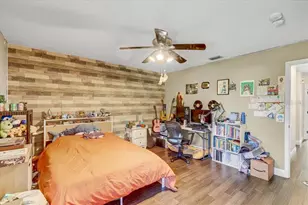 4710 Stearns Rd, Valrico, FL 33596 - Photo 48