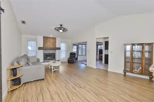 13110 Elgar Pl, Riverview, FL 33579 - Photo 4