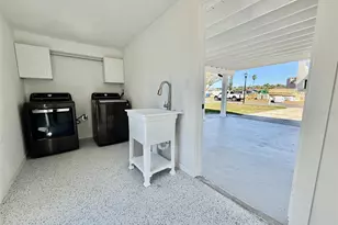 3930 E Eden Roc Cir, Tampa, FL 33634 - Photo 24