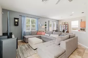 15521 Long Cypress Dr, Ruskin, FL 33573 - Photo 4