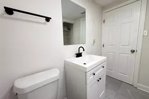 8027 N Newport Ave, Tampa, FL 33604 - Photo 14