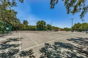 10200 Gandy Blvd N, Saint Petersburg, FL 33702 - Photo 10