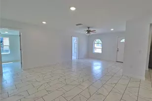 1004 S Empire St, Plant City, FL 33563 - Photo 8