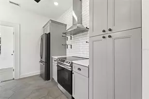 2830 2nd Ave N, Saint Petersburg, FL 33713 - Photo 12