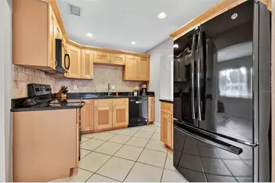 1334 59th Street N, Saint Petersburg, FL 33710 - Photo 8