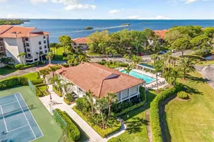 1805 Mariner Dr, Tarpon Springs, FL 34689 - Photo 38