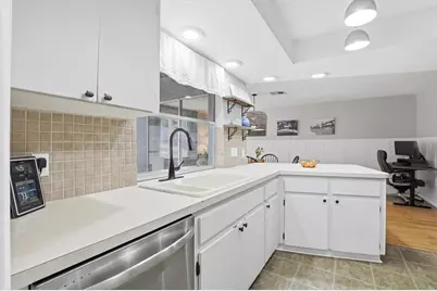 1143 Lancer Lane, Tarpon Springs, FL 34689 - Photo 10