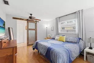 1143 Lancer Ln, Tarpon Springs, FL 34689 - Photo 16