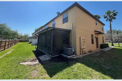 10243 Villa Palazzo Court, Tampa, FL 33615 - Photo 36