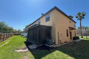 10243 Villa Palazzo Ct, Tampa, FL 33615 - Photo 36