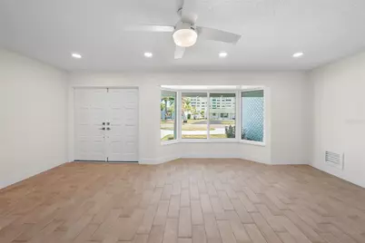 11441 47th Avenue N, Saint Petersburg, FL 33708 - Photo 28