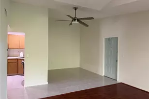 1236 Pine Ridge Cir W, Tarpon Springs, FL 34688 - Photo 8