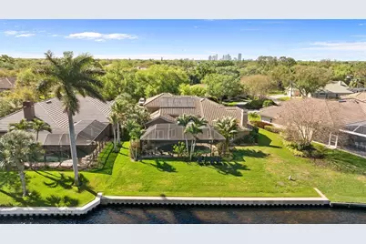 4731 Coconut Palm Circle NE, Saint Petersburg, FL 33703 - Photo 2