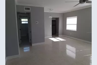 11355 3rd Street E, Treasure Island, FL 33706 - Photo 6