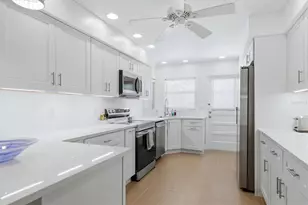 616 Lyons Ln, Longboat Key, FL 34228 - Photo 12