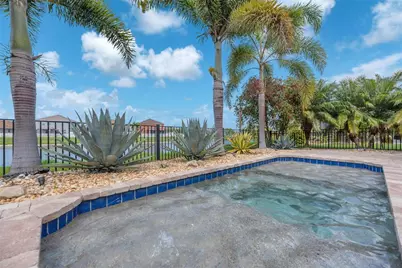 11236 77th Street E, Parrish, FL 34219 - Photo 2
