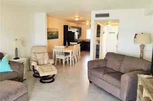 169 Pompano Dr SE, Saint Petersburg, FL 33705 - Photo 6