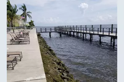 169 Pompano Drive SE, Saint Petersburg, FL 33705 - Photo 42