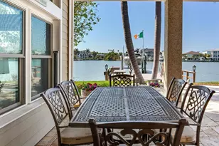 31 N Pine Cir, Belleair, FL 33756 - Photo 56