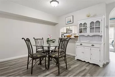 425 Kensington Lake Circle, Brandon, FL 33511 - Photo 6