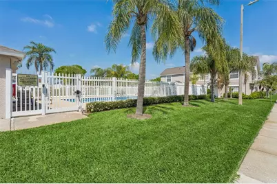 425 Kensington Lake Circle, Brandon, FL 33511 - Photo 28