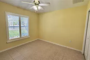 2049 Larissa Ct, Trinity, FL 34655 - Photo 18