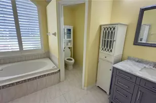 2049 Larissa Ct, Trinity, FL 34655 - Photo 32