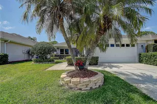 1020 Trafalgar Dr, New Port Richey, FL 34655 - Photo 4