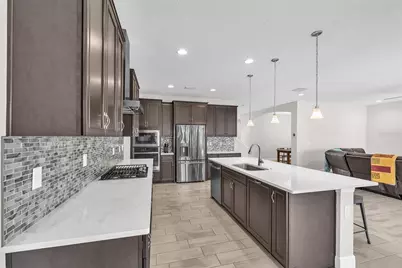 14615 Red Castle Avenue, Lithia, FL 33547 - Photo 16