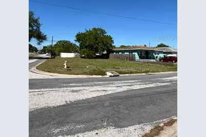 2869 Emerson Avenue S, Saint Petersburg, FL 33712 - Photo 1