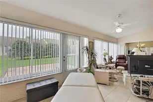 2353 Summercrest Ln, Spring Hill, FL 34606 - Photo 16