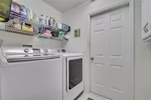 2353 Summercrest Ln, Spring Hill, FL 34606 - Photo 32