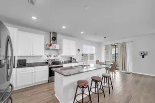 12163 Stirrup Dr, Dade City, FL 33525 - Photo 6